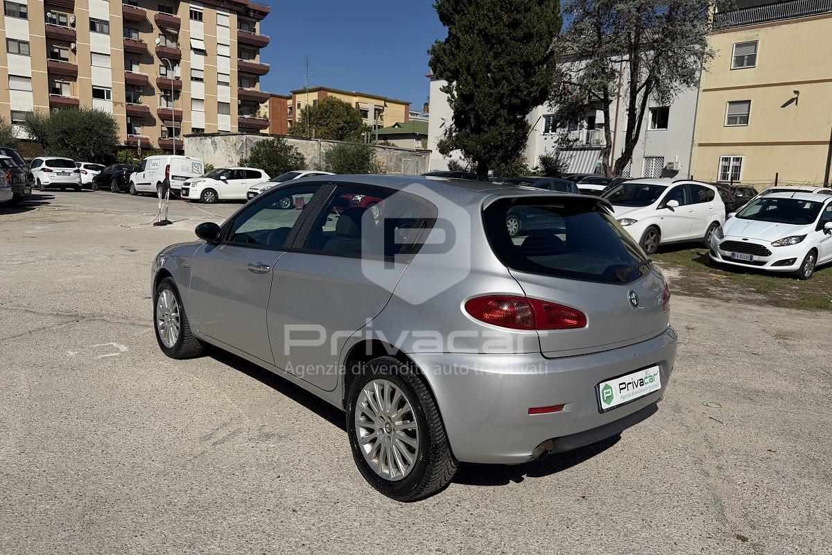 ALFA ROMEO 147 1.9 JTD (120) 5 porte Moving