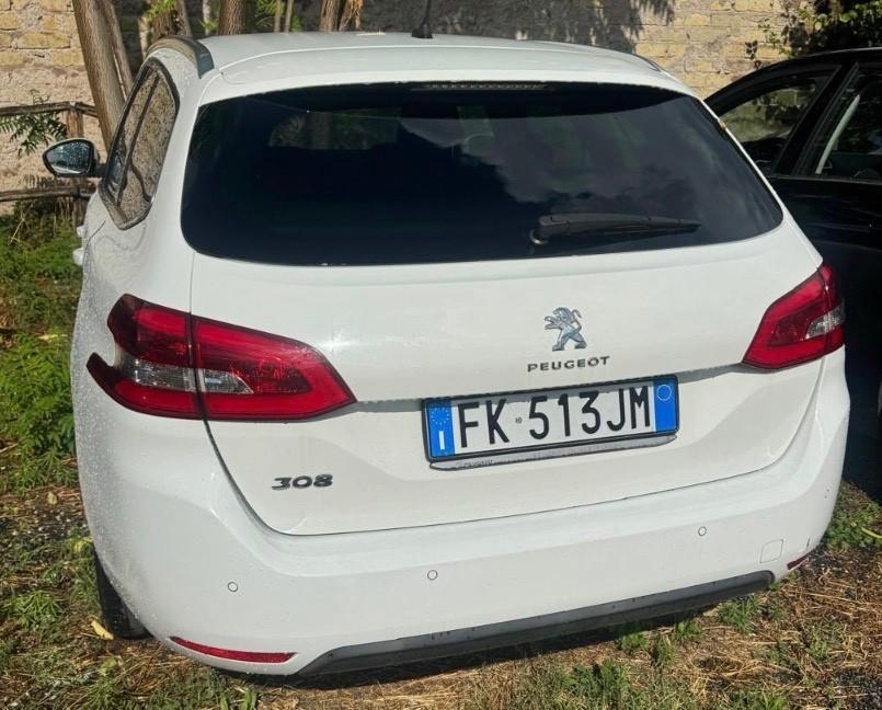 Peugeot 308 BlueHDi 120 S&S EAT6 Allure