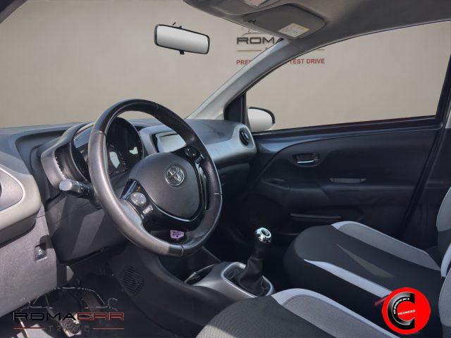 TOYOTA Aygo 1.0 VVT-i 69 CV 5 porte x-business