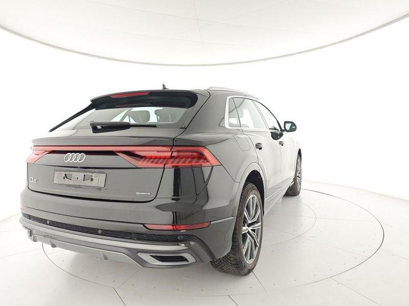 Audi Q8 45 TDI quattro tiptronic Sport
