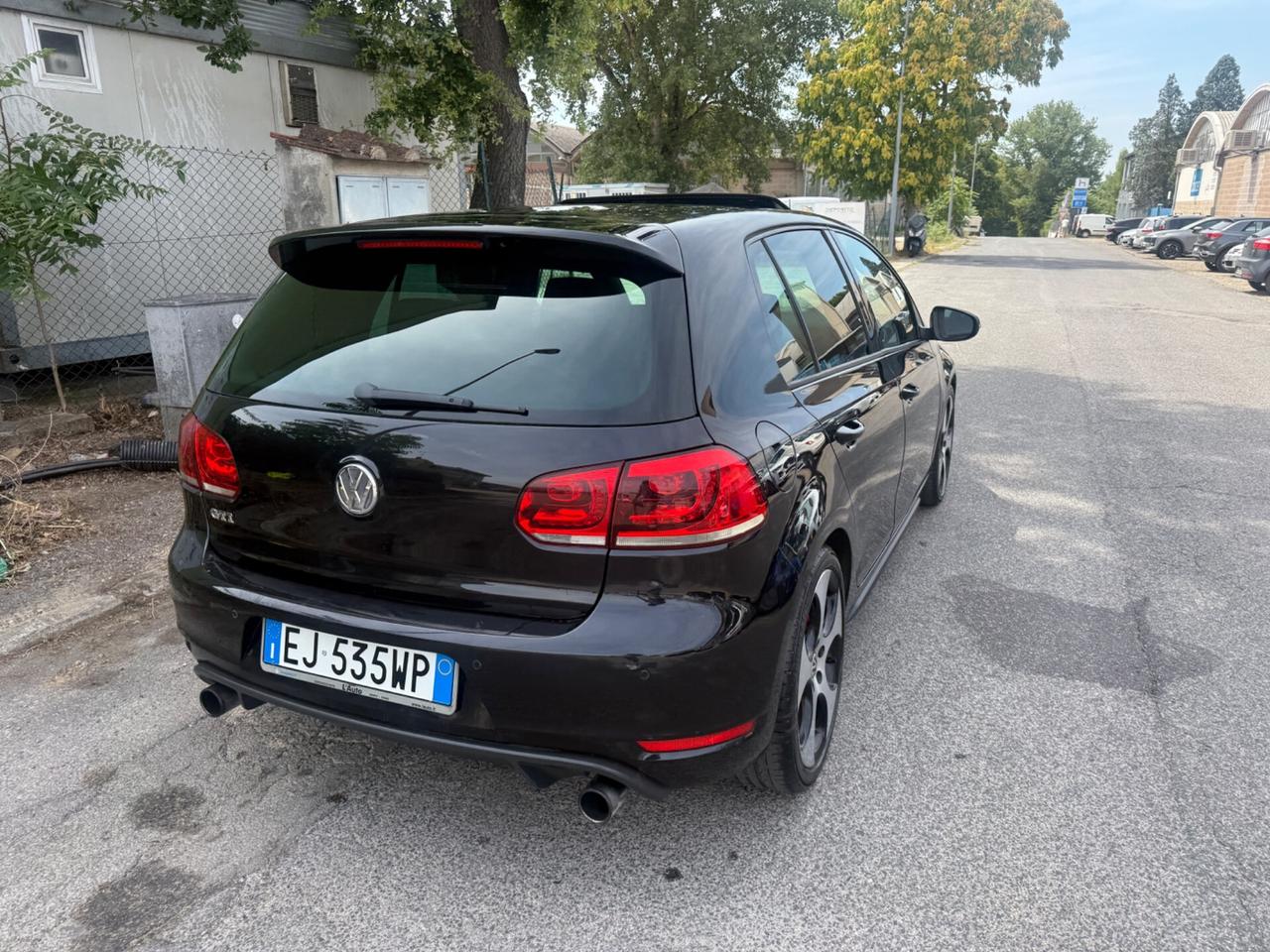 Volkswagen Golf 2.0 TSI DSG 3p. GTI