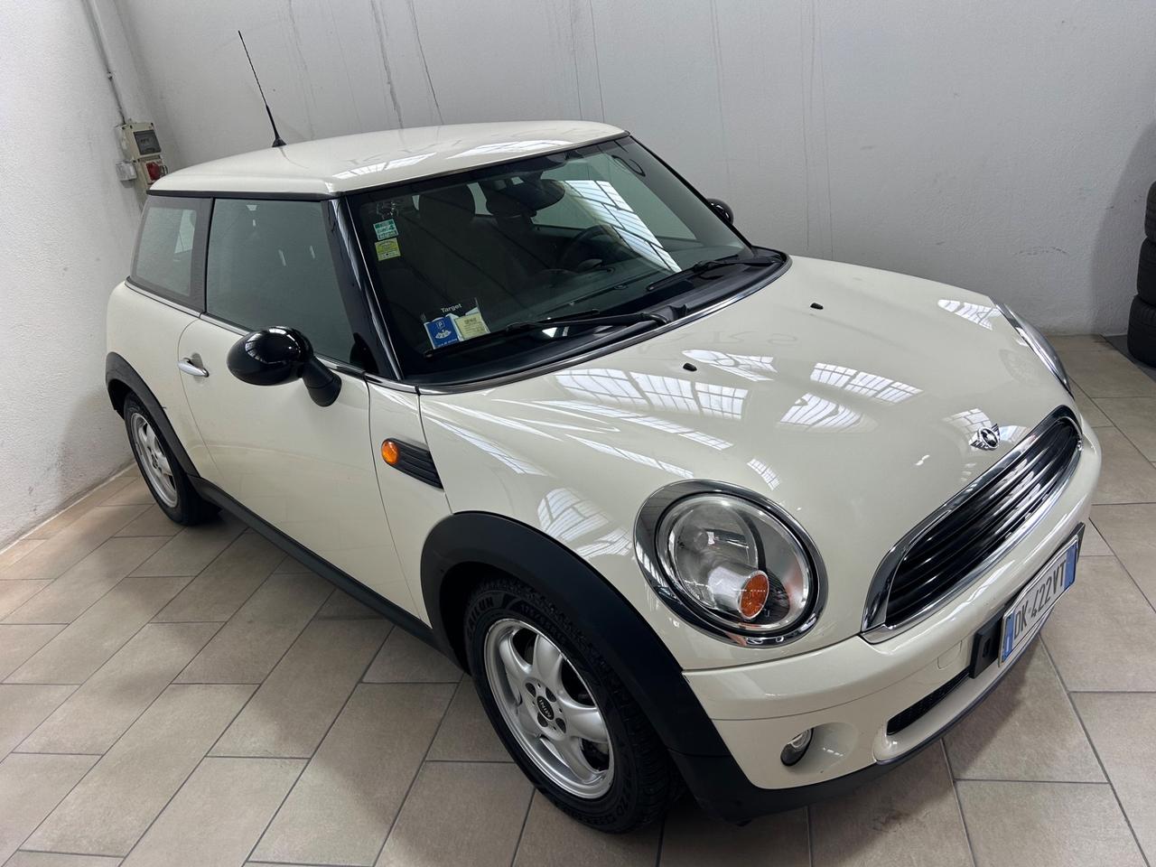 Mini 1.4 16V One Chili