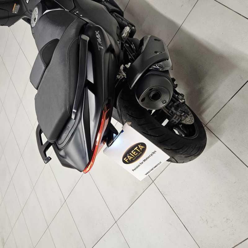 Yamaha T-Max 560 - 2022
