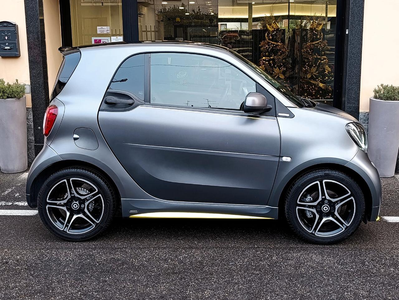 Smart ForTwo 90 0.9 Turbo Tailor Made Brabus Edition UrbanGold