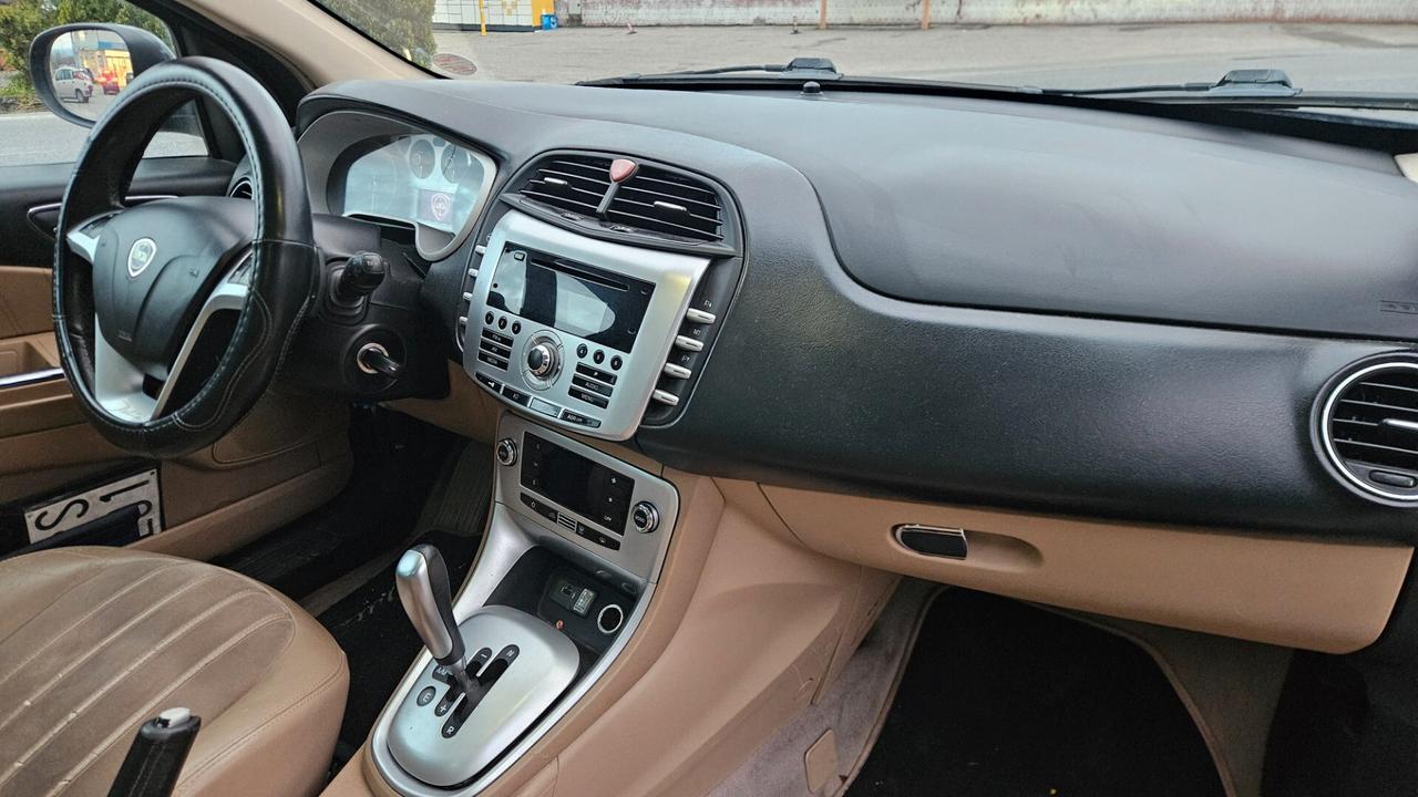 Lancia Delta 1.6 MJT DPF Selectronic Platino