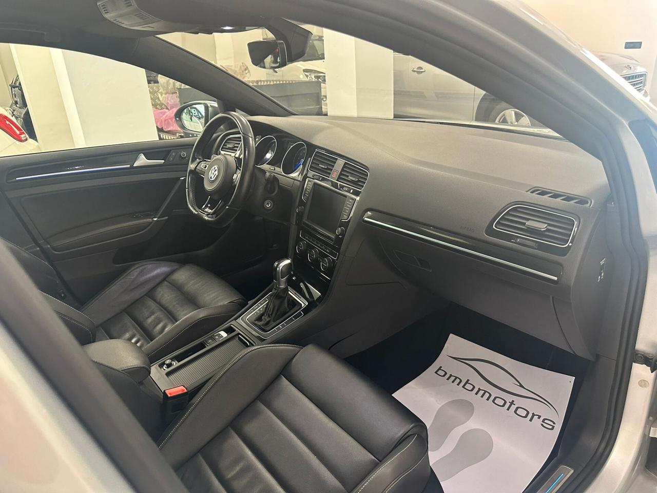 Volkswagen Golf R 2.0 TSI DSG 4MOTION 5p. BMT