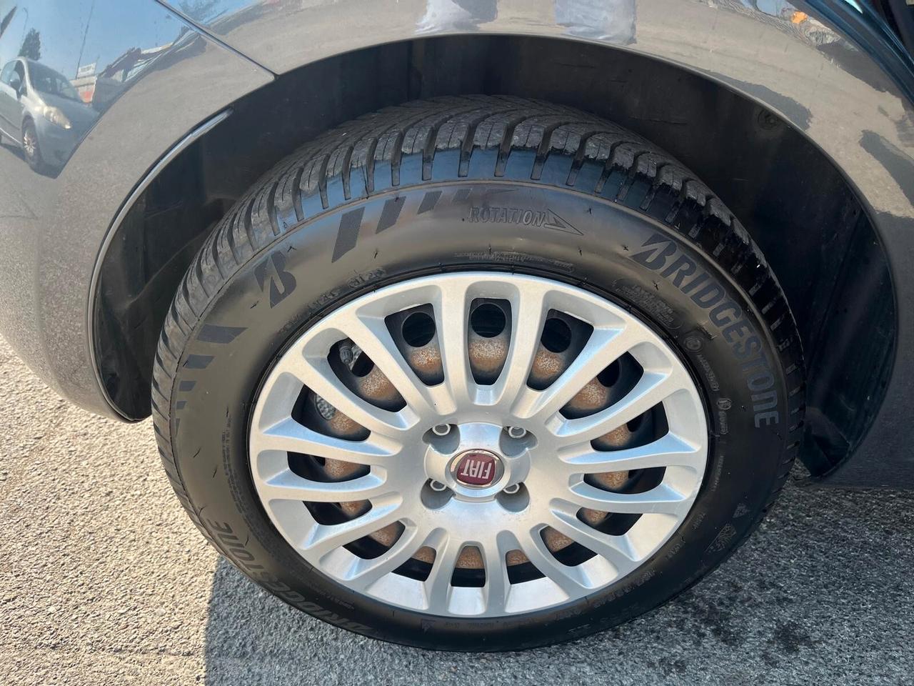 Fiat Punto 1.3 MJT II S&S 85 CV 5 porte ECO Street