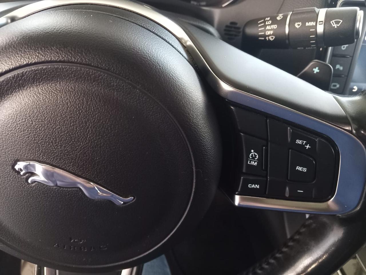 Jaguar XE 2.0 D 180 CV AWD aut. R-SportIK TOP PERFETTA QUAL PROVA