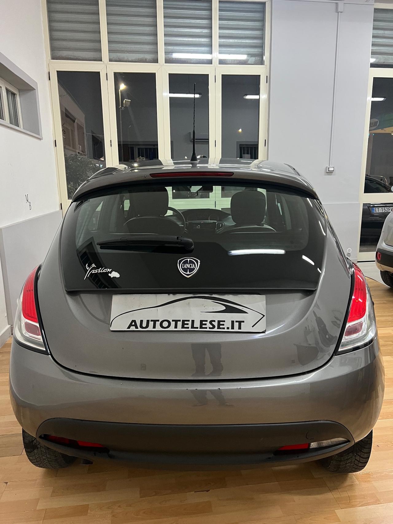 Lancia Ypsilon 0.9 TwinAir 85 CV 5 porte Metano Ecochic Gold