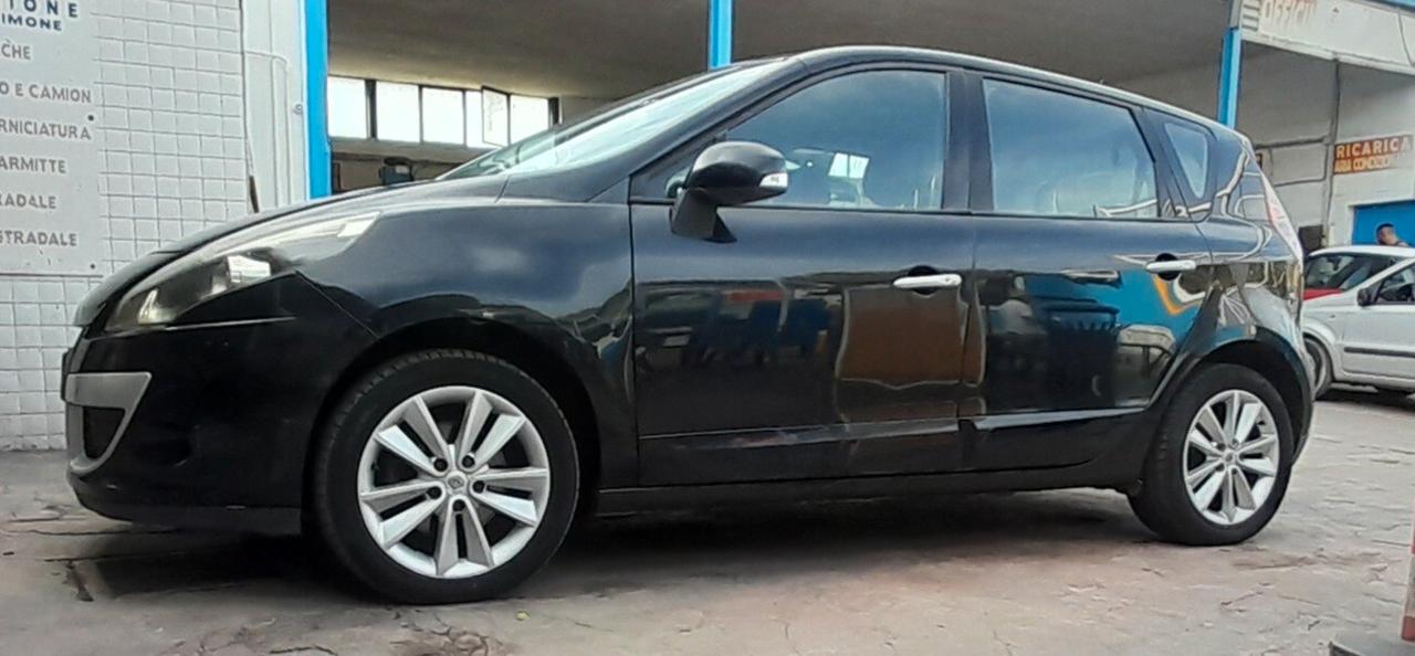 Renault Scenic Scénic 1.5 dCi 110CV Dynamique