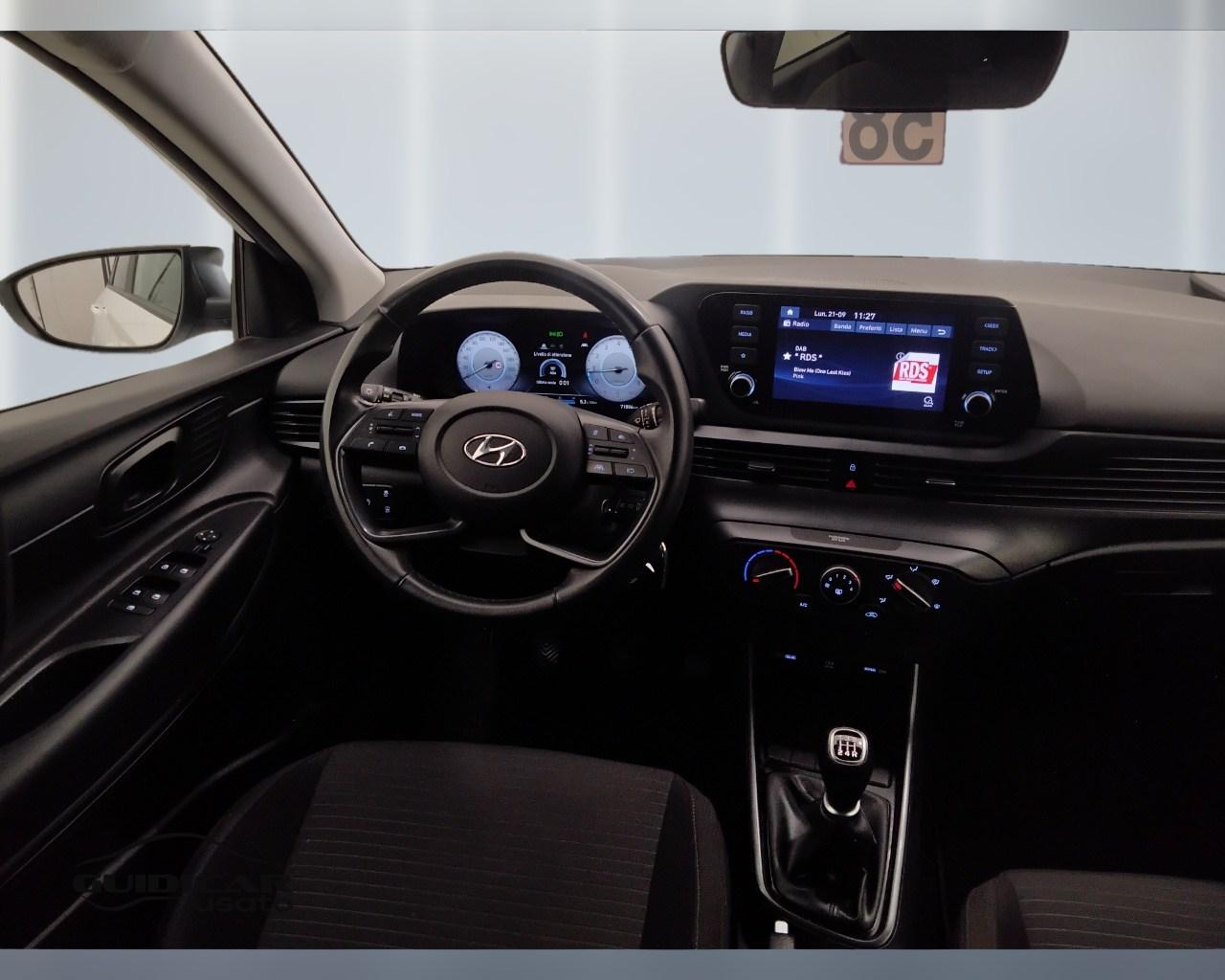 HYUNDAI i20 III 2021 - i20 1.2 mpi Connectline Exterior Pack