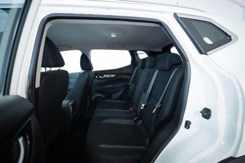 Nissan Qashqai 1.3 dig-t Acenta Premium 140cv