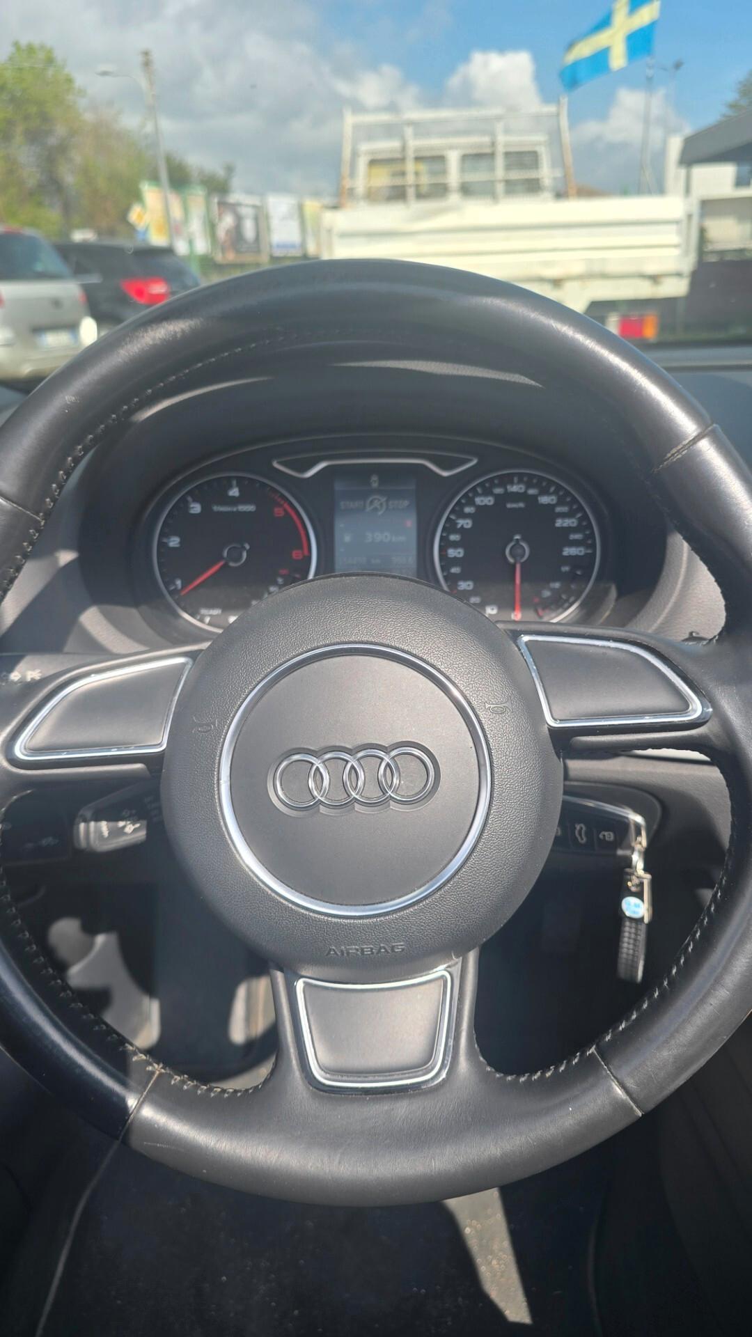 Audi A3 Cabrio 1.6 TDI clean diesel Ambition