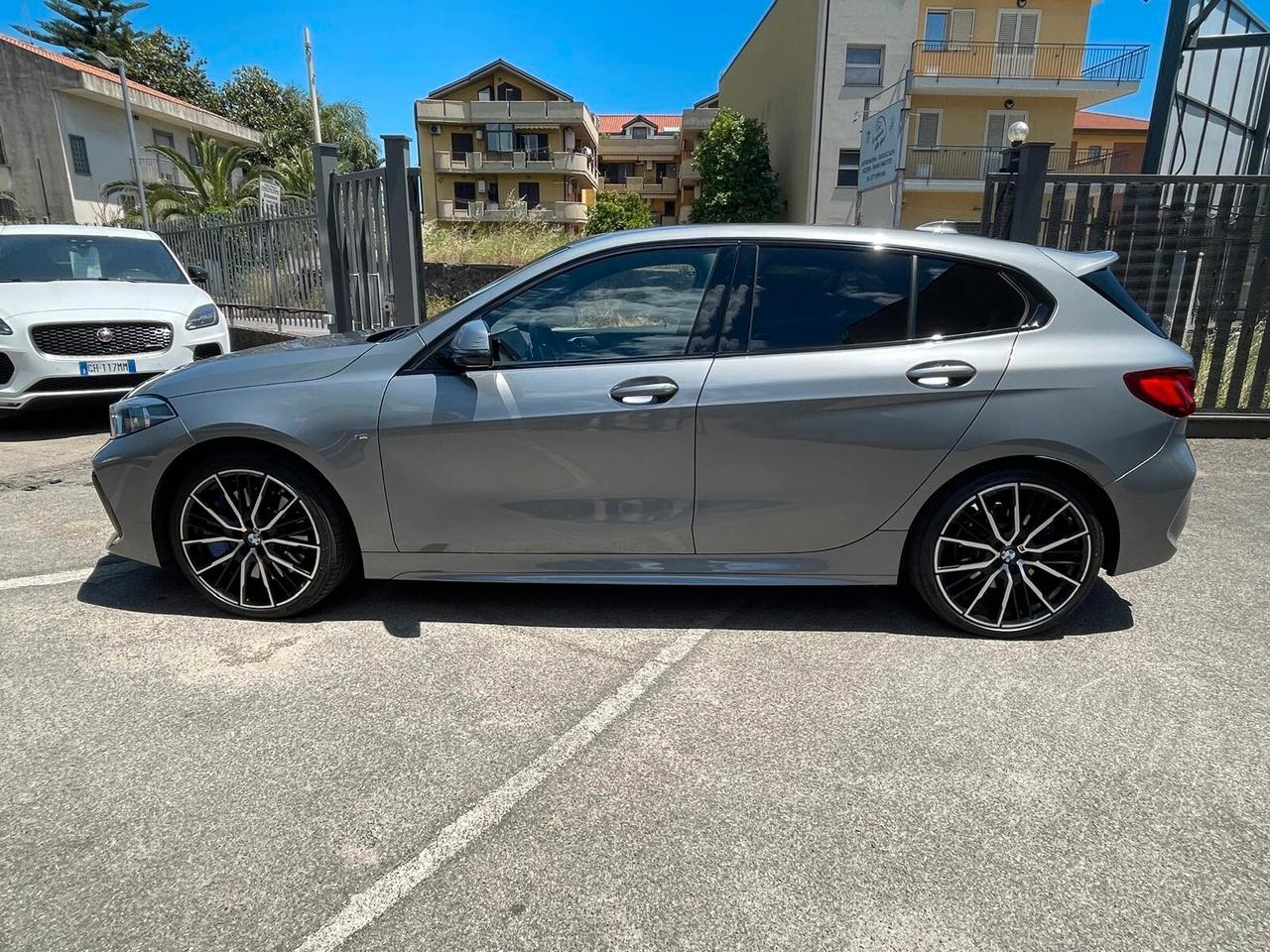 Bmw 118d 5p. Msport
