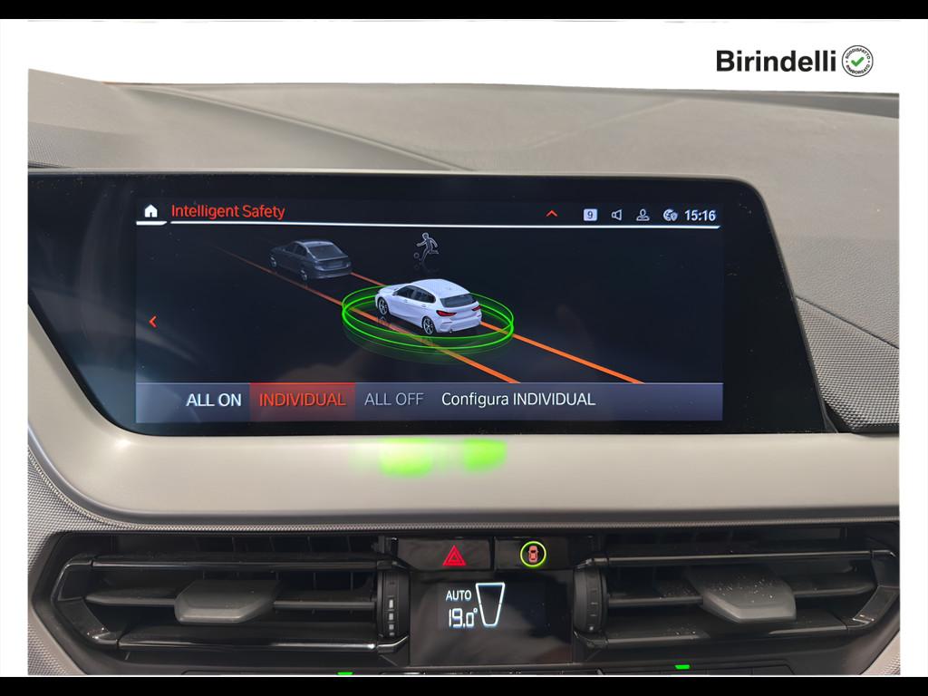 BMW Serie 1 (F40) - 118d 5p. Business Advantage