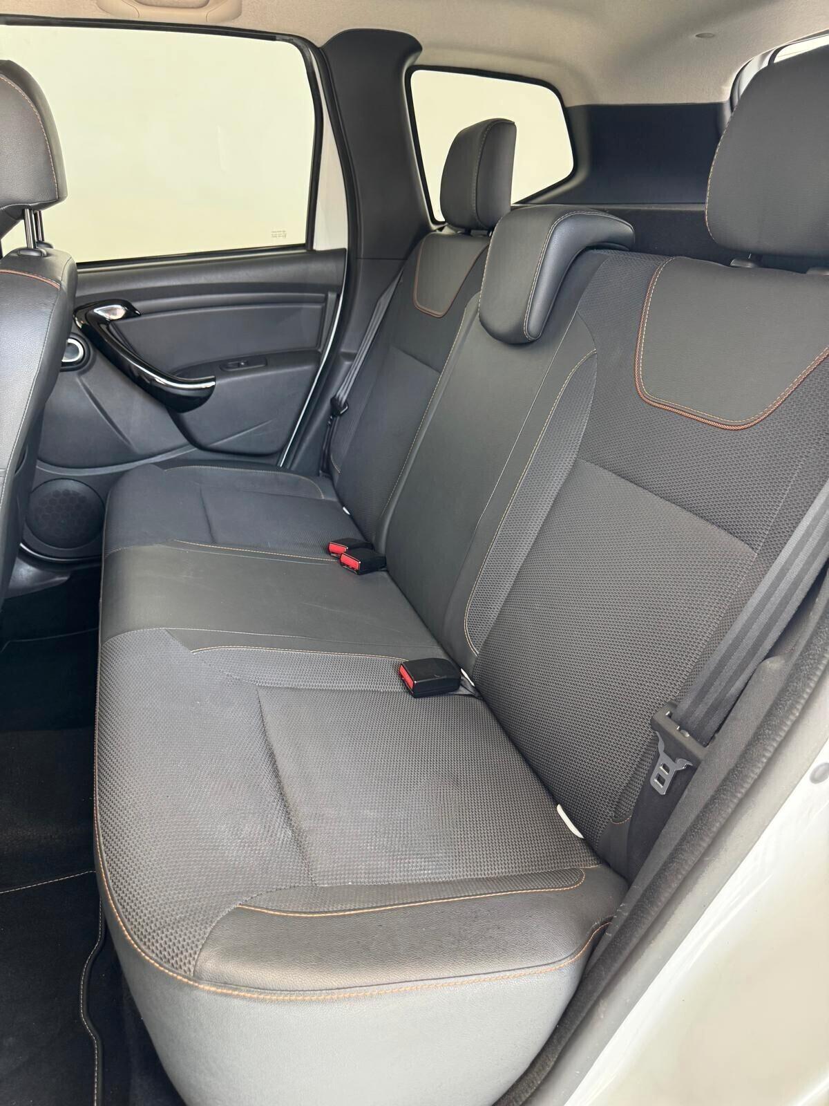Dacia Duster 1.5 dCi 110 CV S&S 4x2 Serie Speciale Brave Autocarro