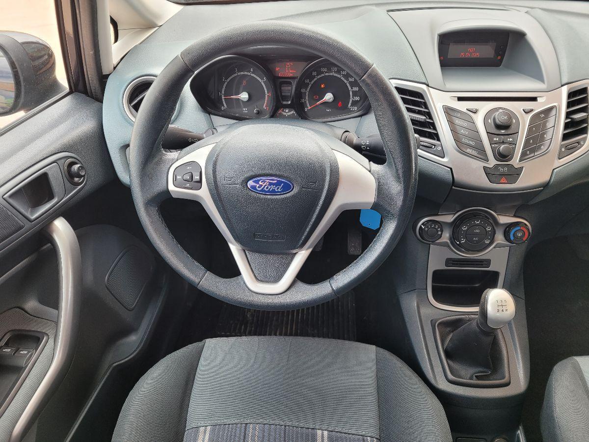 FORD - Fiesta - 1.2 16V 82CV 5p. Titanium