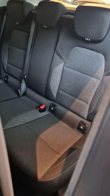 Renault Clio E-Tech Hybrid 1.6 Hybrid E-TECH 140cv ZEN