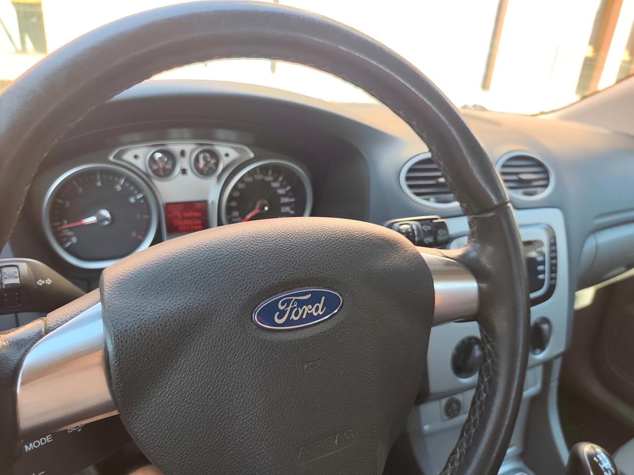 Ford Focus 2.0 Benz GPL (145CV) Titanium