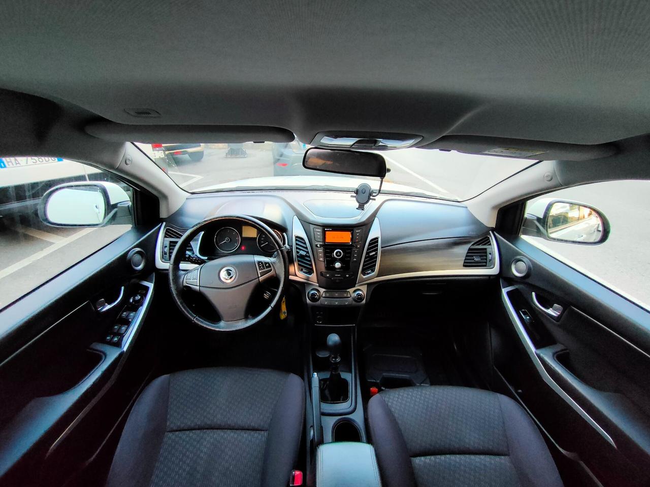 Ssangyong Korando 2.0 e-XDi 149 CV 2WD MT Plus