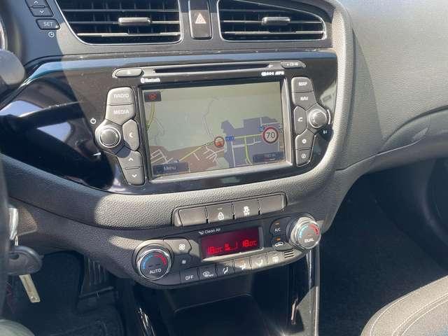 Kia Ceed / cee'd Ceed SW 1.6 crdi High Tech stop