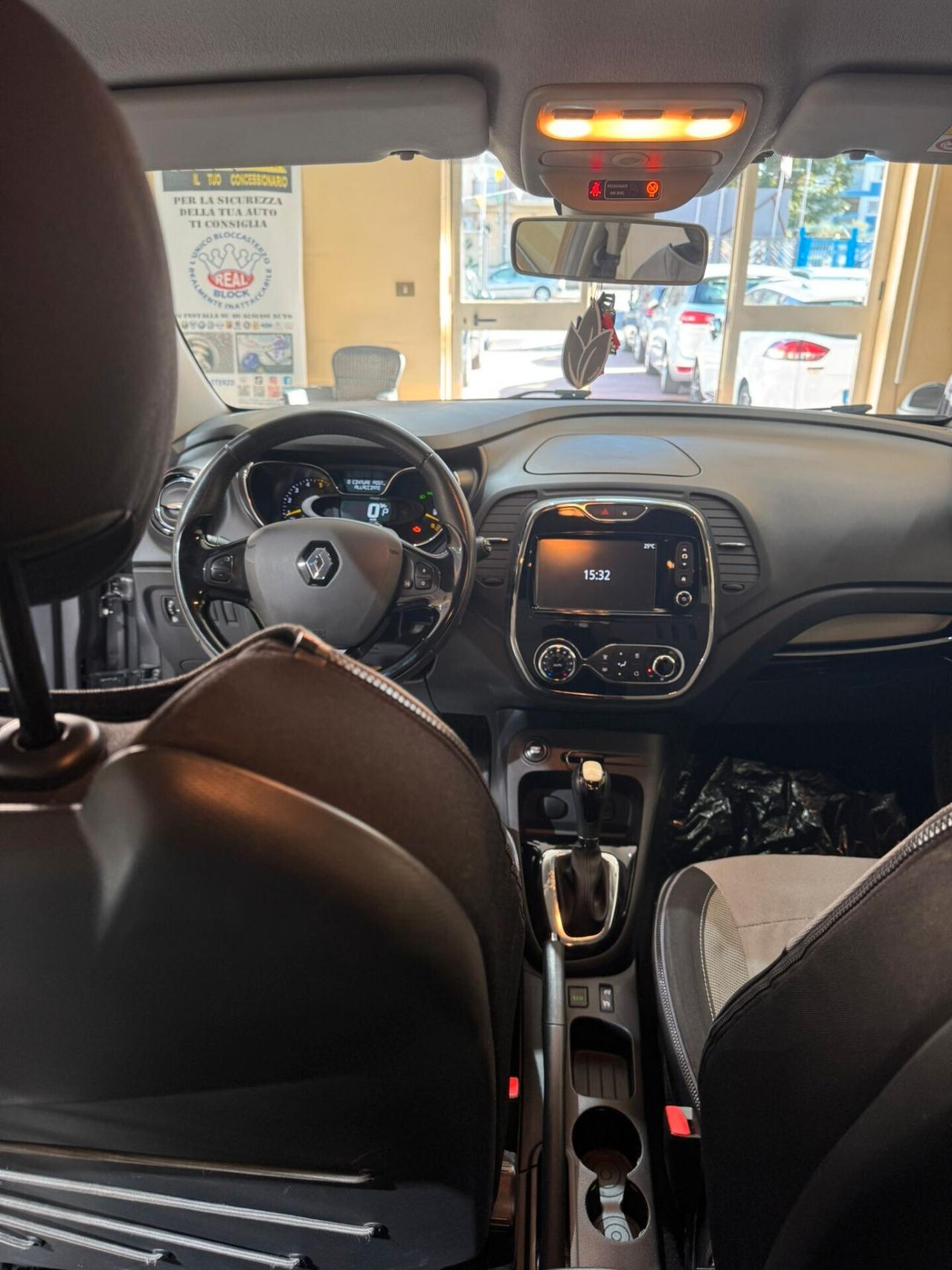 Renault Captur 1.5 dCi 8V 90 CV EDC Energy R-Link