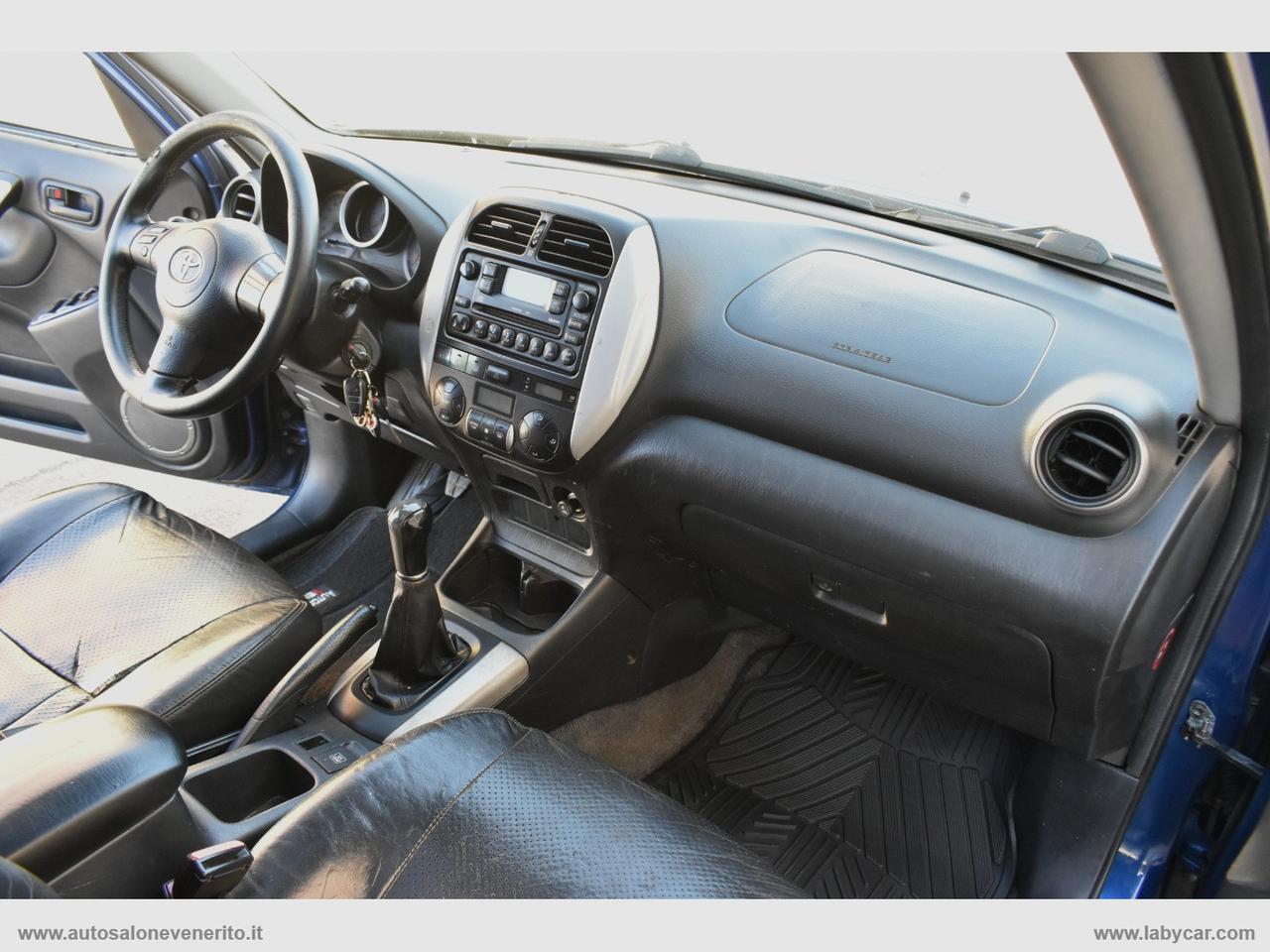 TOYOTA RAV4 2.0 Tdi D-4D 5p. Sol