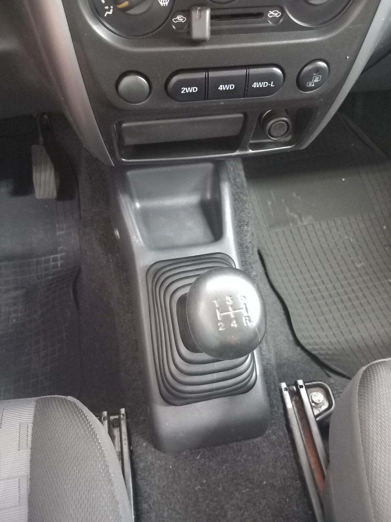 Suzuki Jimny anno 2010 1.5 DDiS cat 4WD Special km 112 mila