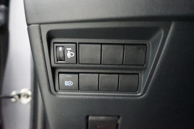 TOYOTA Yaris 1.5 Hybrid 5 porte Business