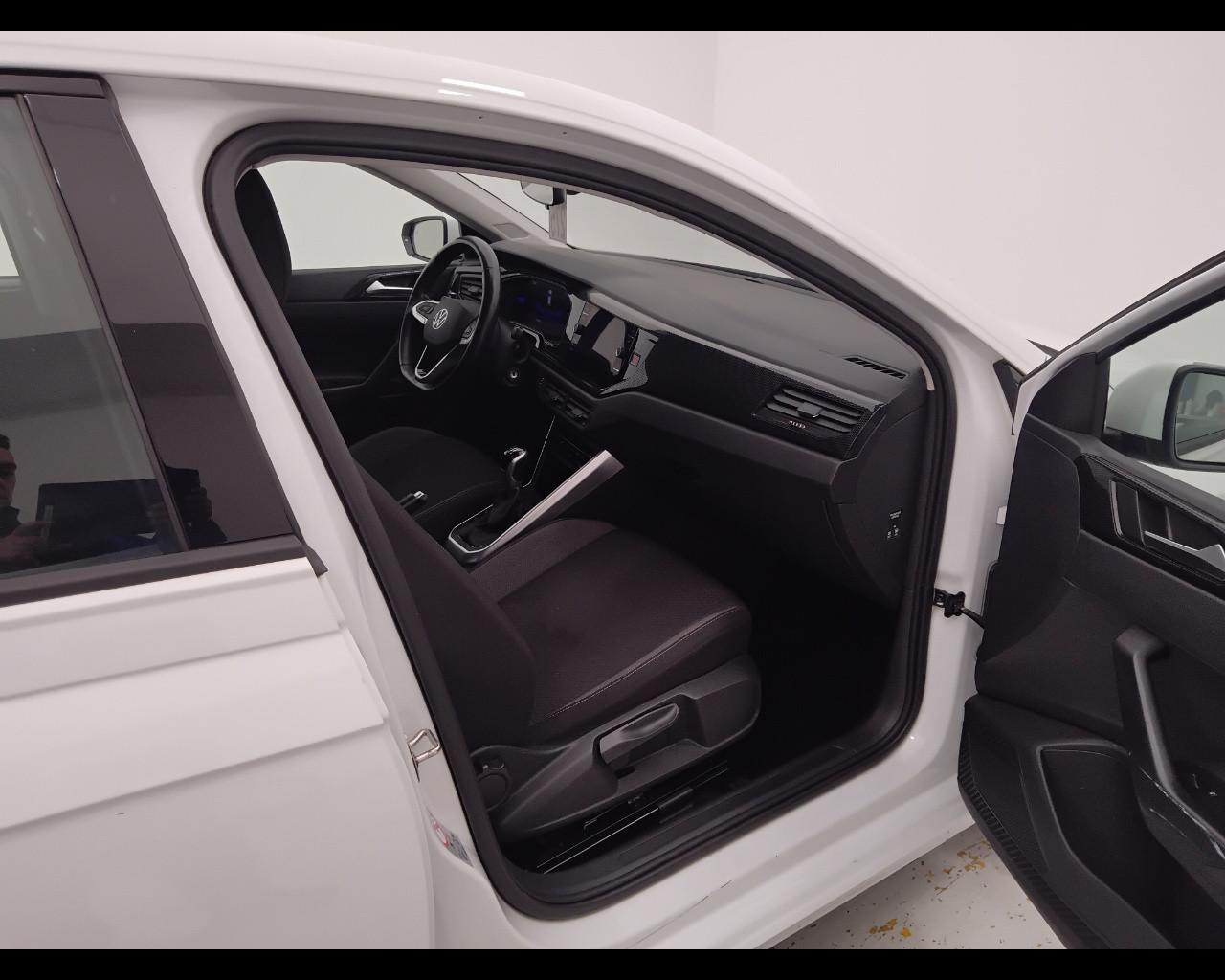 VOLKSWAGEN Polo VI 2022 - Polo 1.0 tgi Life 90cv