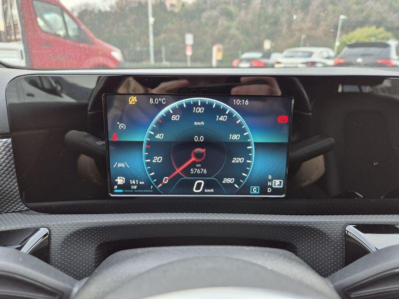 Mercedes-Benz Classe A A 180 d Sport Night edition auto