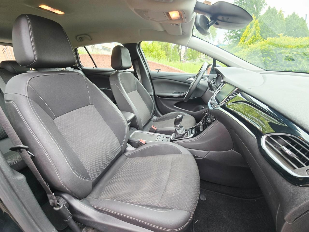 Opel Astra SportsTourer Cosmo 1.6 cdti (160cv) S&S Innovation