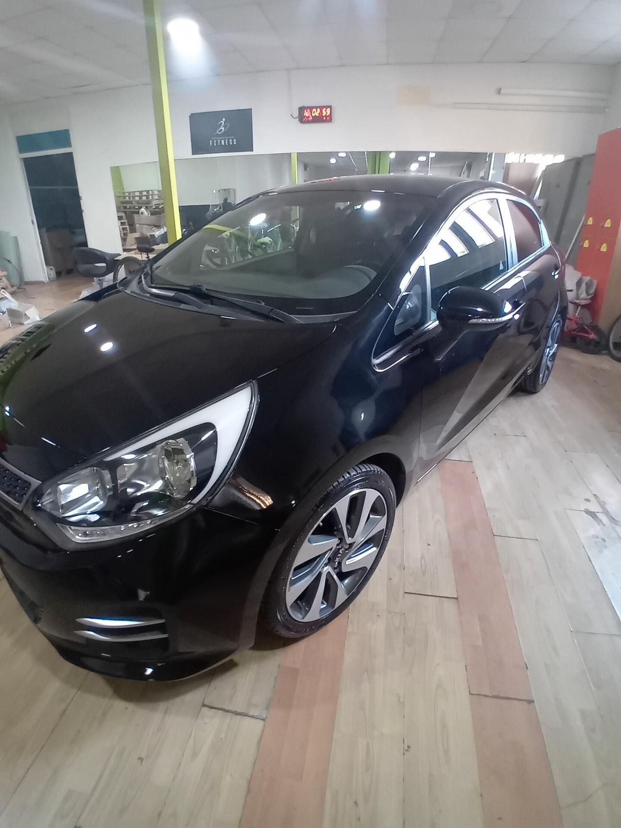 Kia Rio 1.2 CVVT 5p. Cool