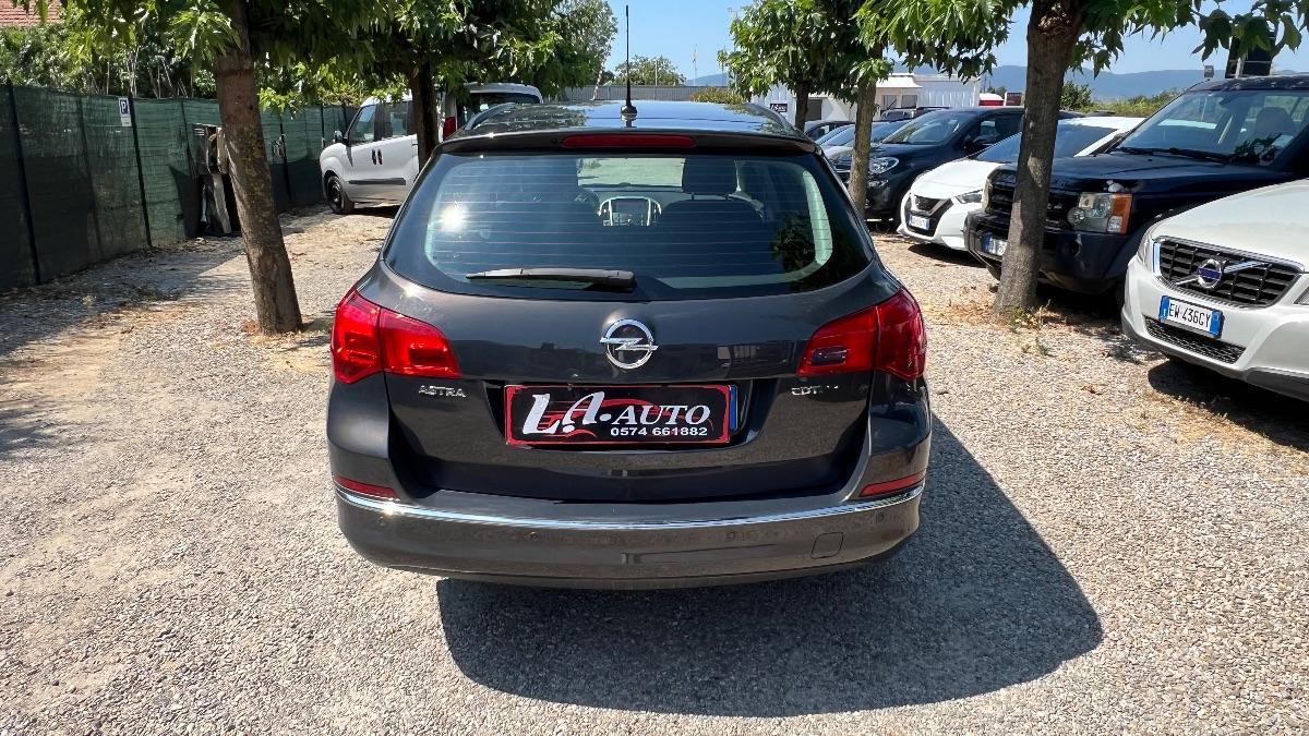 OPEL - Astra Station Wagon Sports Tourer 1.6 cdti Cosmo s&s 110cv