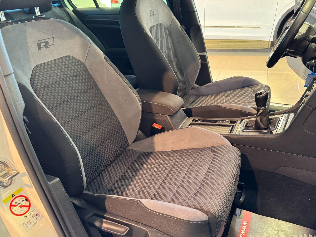 VOLKSWAGEN Golf 7.5 1.6 TDI 115CV 5p. R-LINE
