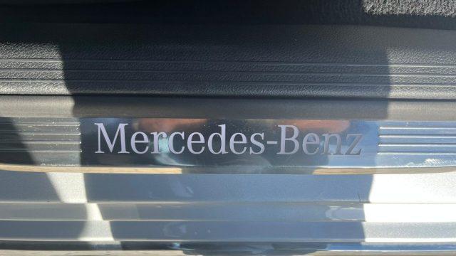 MERCEDES-BENZ E 220 d S.W. Auto Business Sport