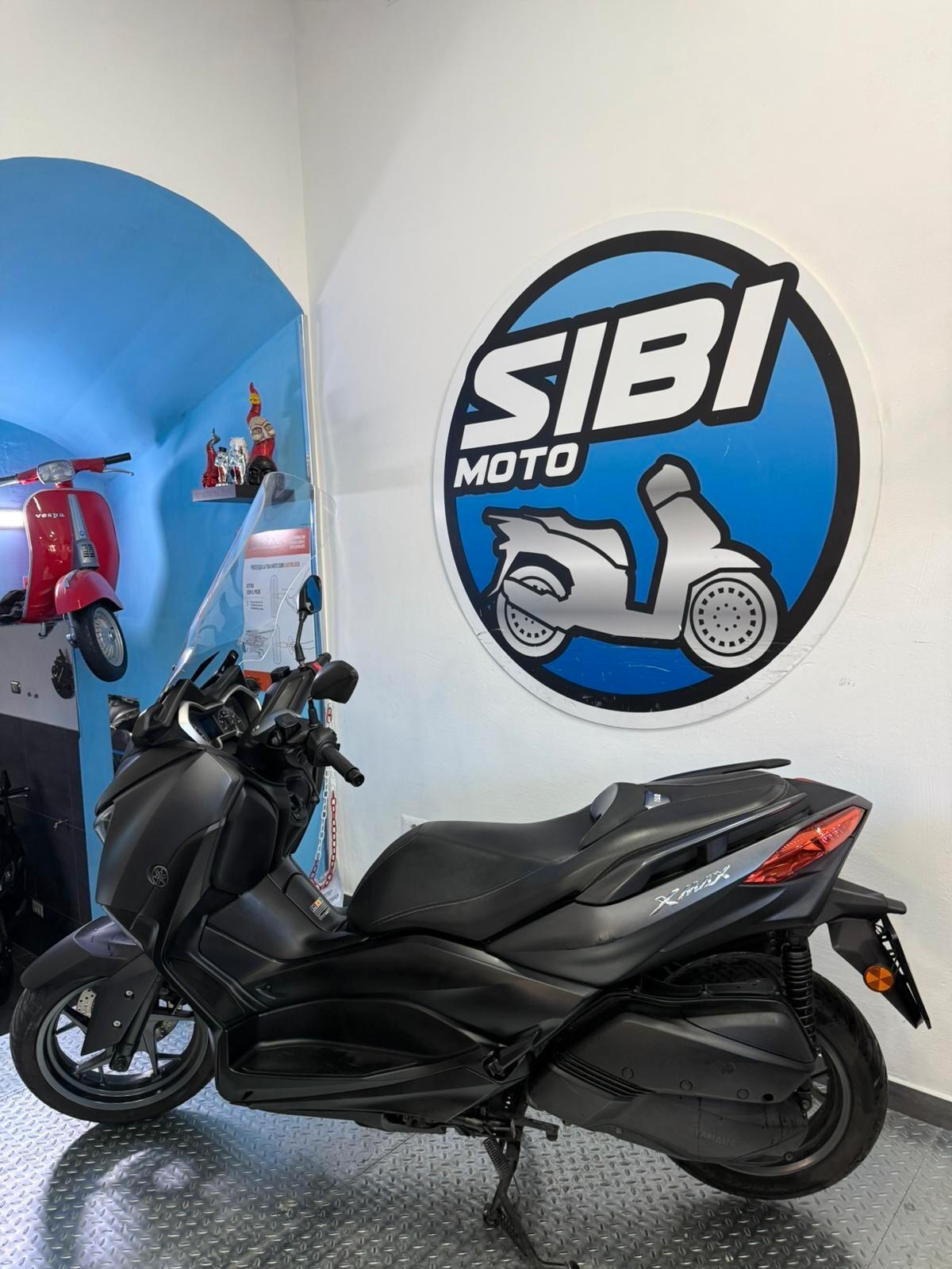 Yamaha X-Max 300