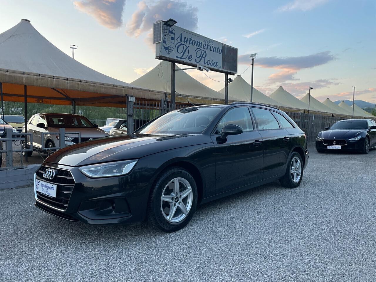 Audi A4 Avant 35 TDI/163 CV S tronic Business Advanced