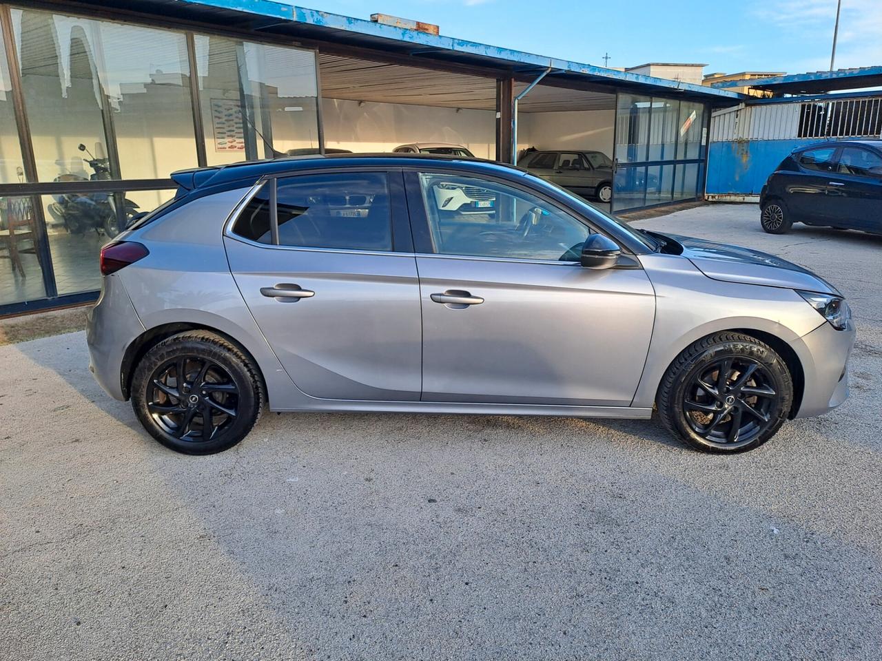 Opel Corsa 1.2 75cv full led bi-color km 99.000