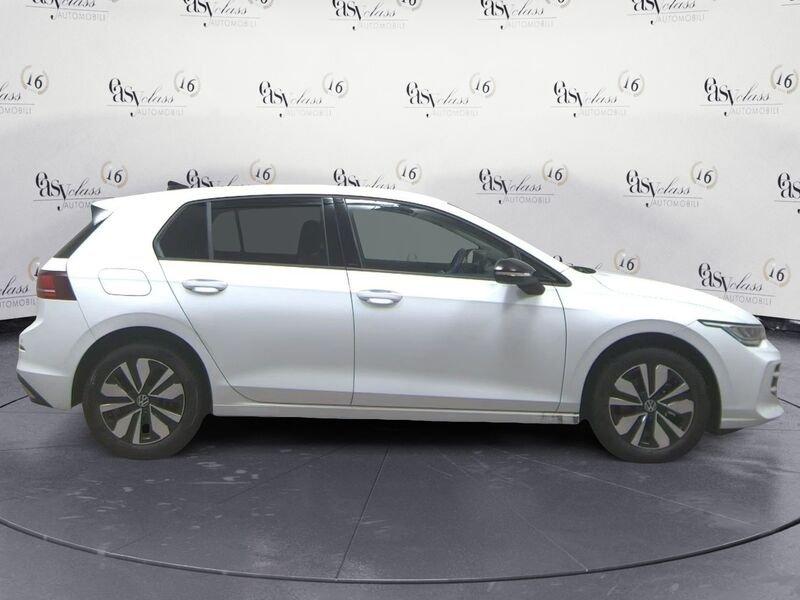 Volkswagen Golf 1.5 TSI ACT 110kW Life LED NAVI ACC
