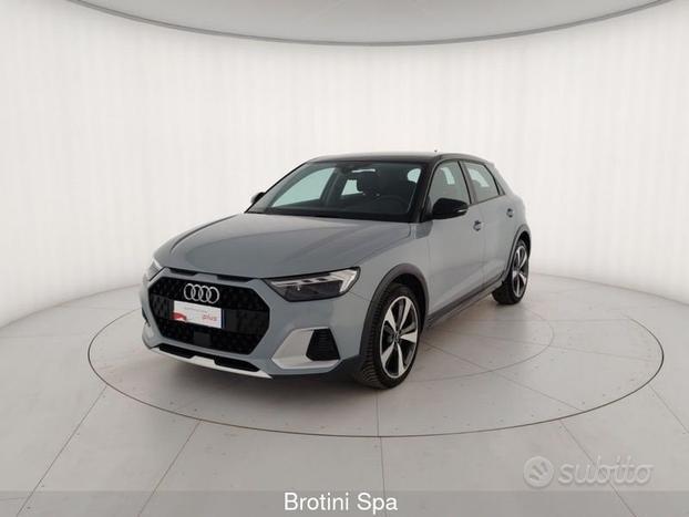 Audi A1 citycarver 30 TFSI Admired