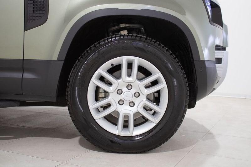 Land Rover Defender 3.0 D6 200cv 110 S AWD auto.
