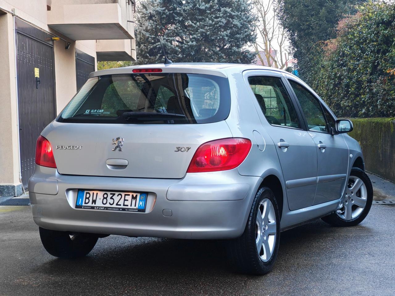 Peugeot 307 1.6 BENZINA 110cv / 61.000km / Unipro