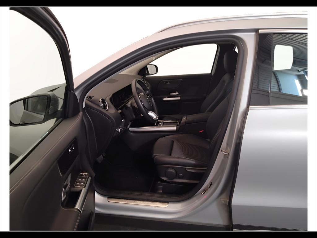 Mercedes-Benz GLA-H247 2023 - GLA 180 d Progressive Advanced auto