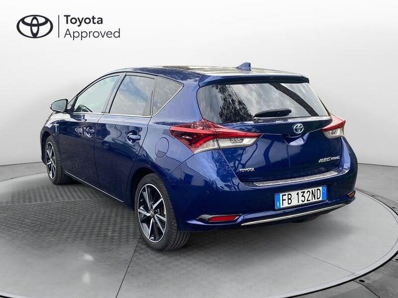 Toyota Auris 1.8 Hybrid Lounge