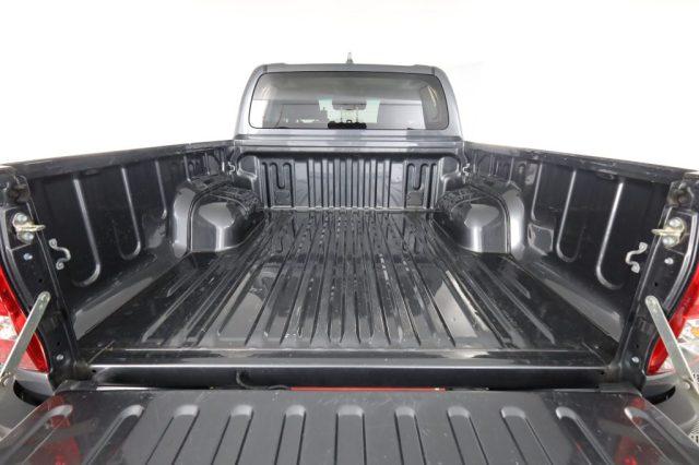 TOYOTA Hilux Hilux 2.4 D-4D A/T 4WD 4 porte Double Cab Lounge
