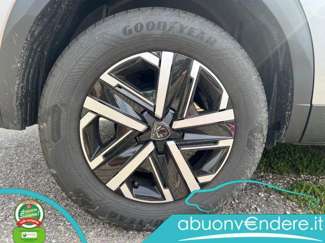PEUGEOT 2008 PureTech 100 S&S Allure