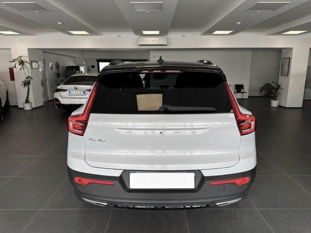 VOLVO XC40 2.0 D3 150 CV Geartronic R-design