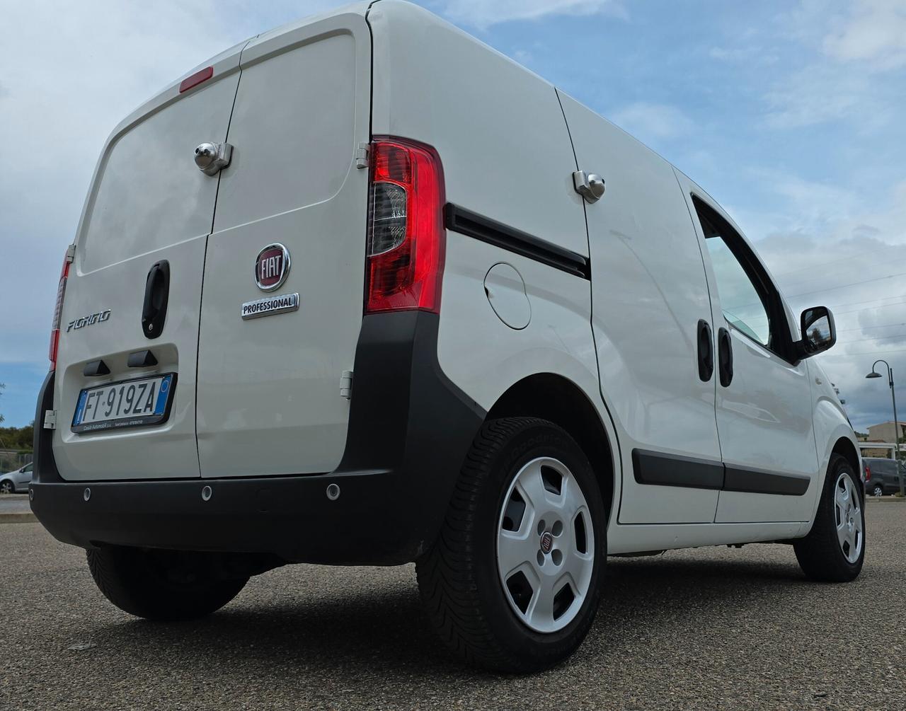 Fiat Fiorino 1.3 MJT 95CV Cargo SX