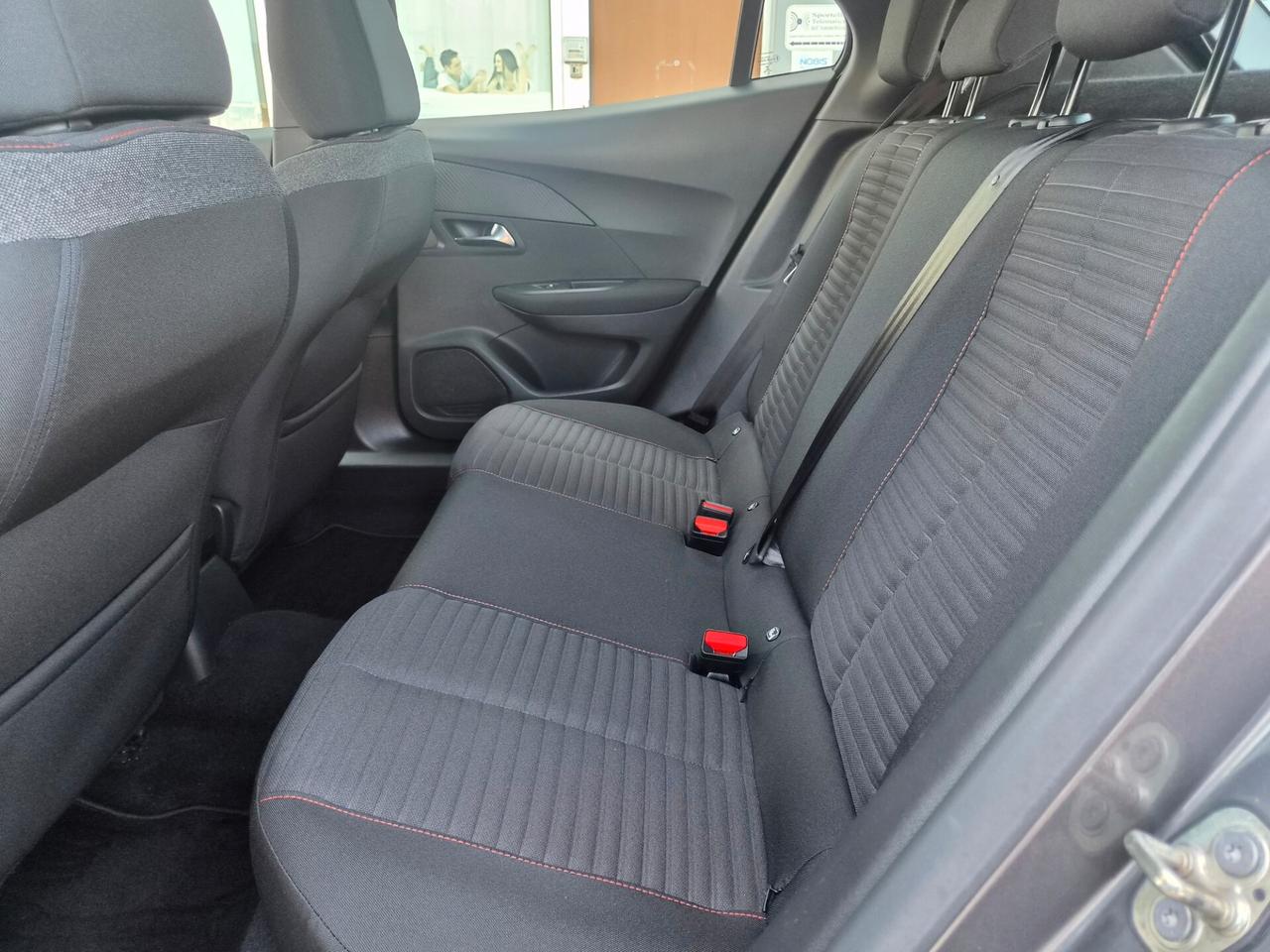 Peugeot 2008 PureTech 100 S&S Allure